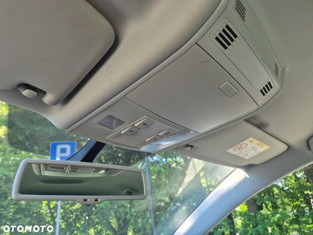 Volkswagen Golf 1.6 TDI BlueMotion Technology DSG Lounge - 22