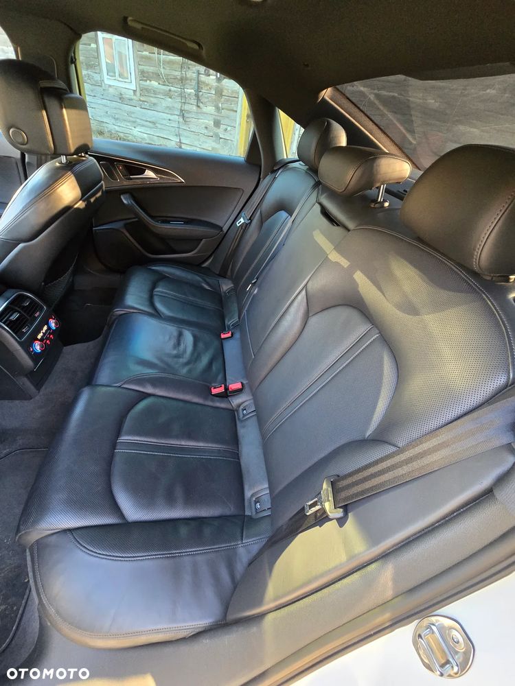 Audi S6 Limousine - 12