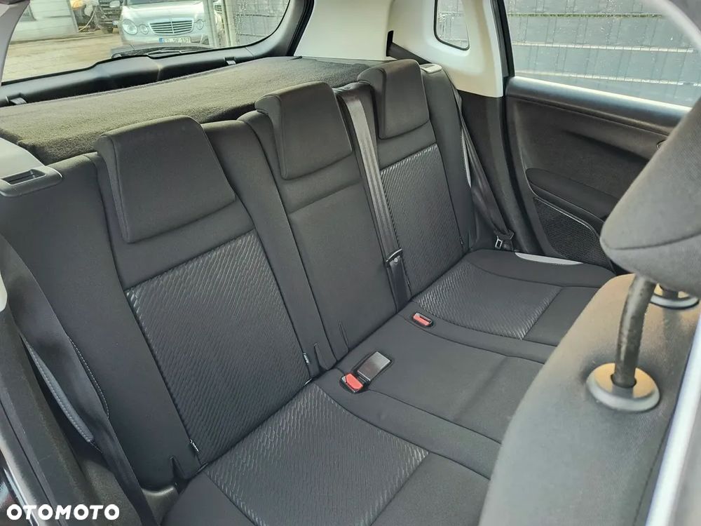 Peugeot 2008 - 11