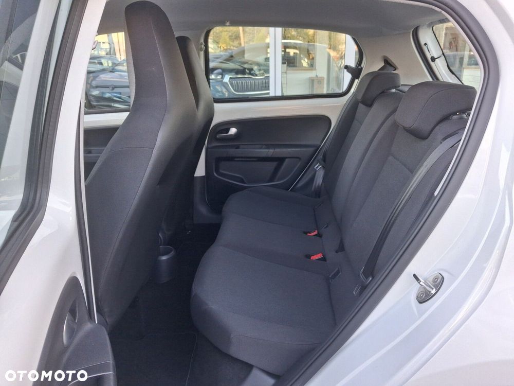 Volkswagen up! 1.0 move - 11