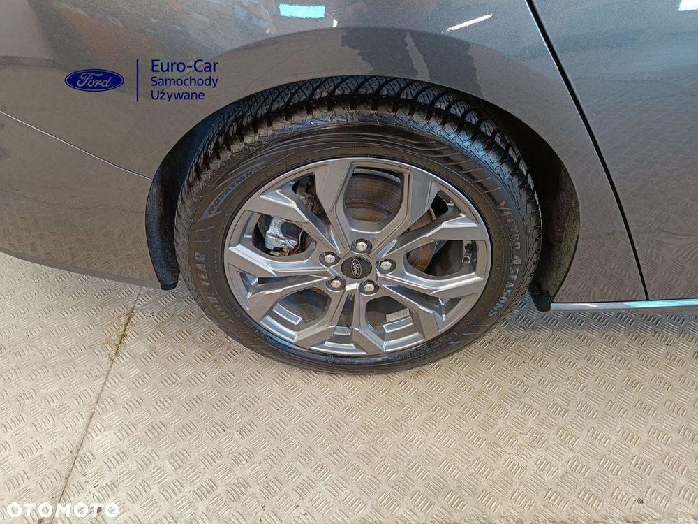 Ford Focus 1.0 EcoBoost mHEV ST-Line X - 32