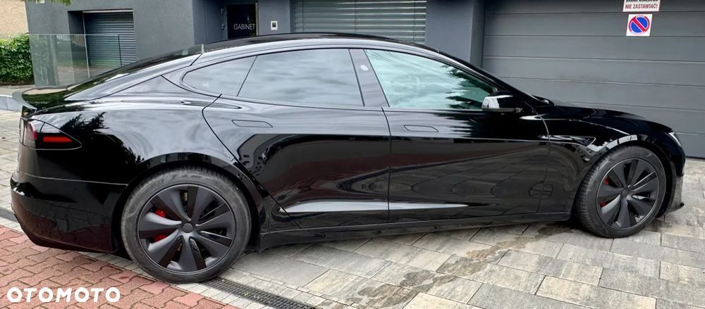 Tesla Model S Plaid - 3
