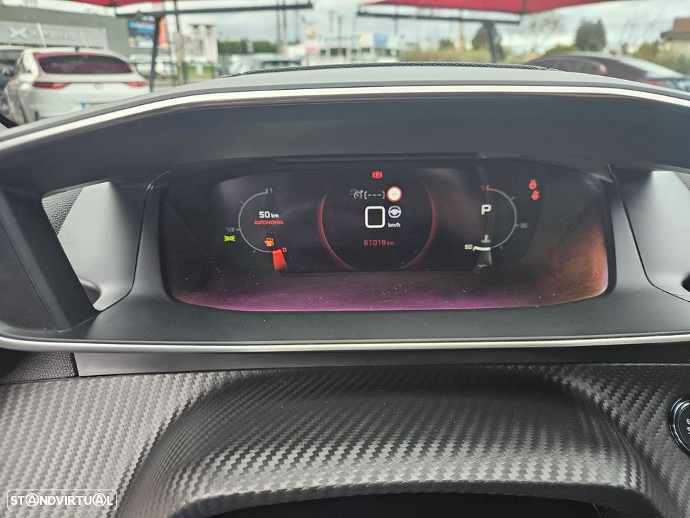 Peugeot 2008 1.2 PureTech GT EAT8 - 30