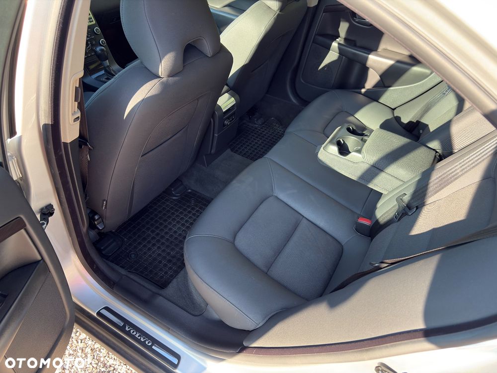 Volvo S80 - 22