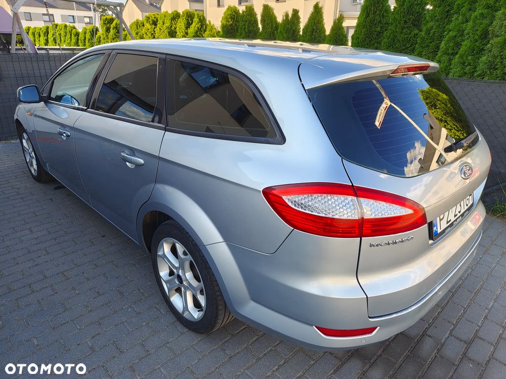 Ford Mondeo 2.0 TDCi Ambiente - 3