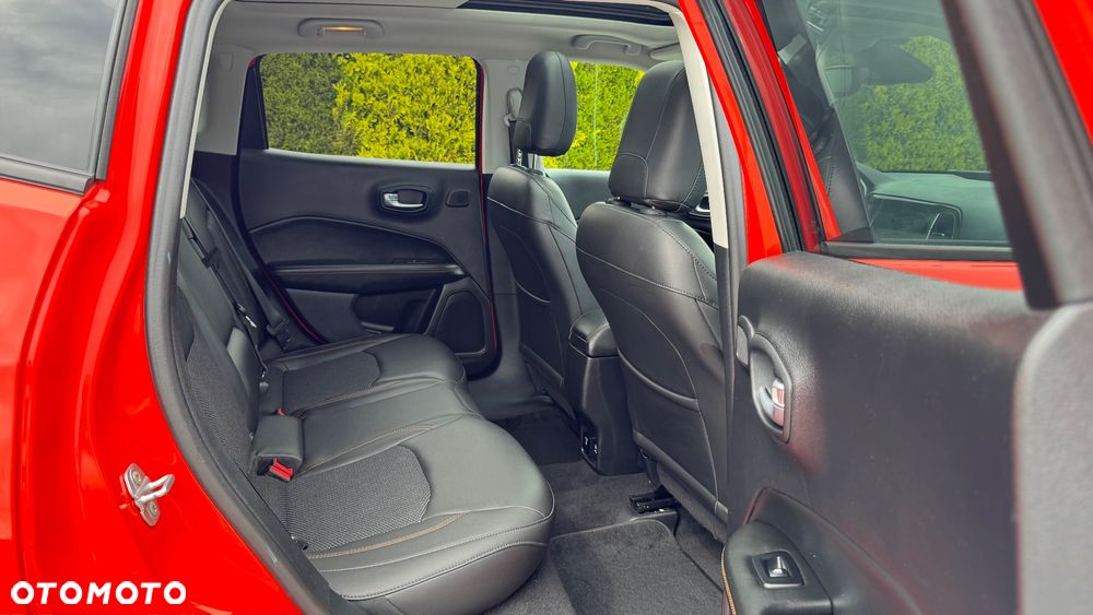 Jeep Compass 1.4 TMair Limited FWD S&S - 28