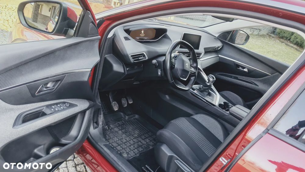 Peugeot 3008 1.2 PureTech GPF Active S&S - 9