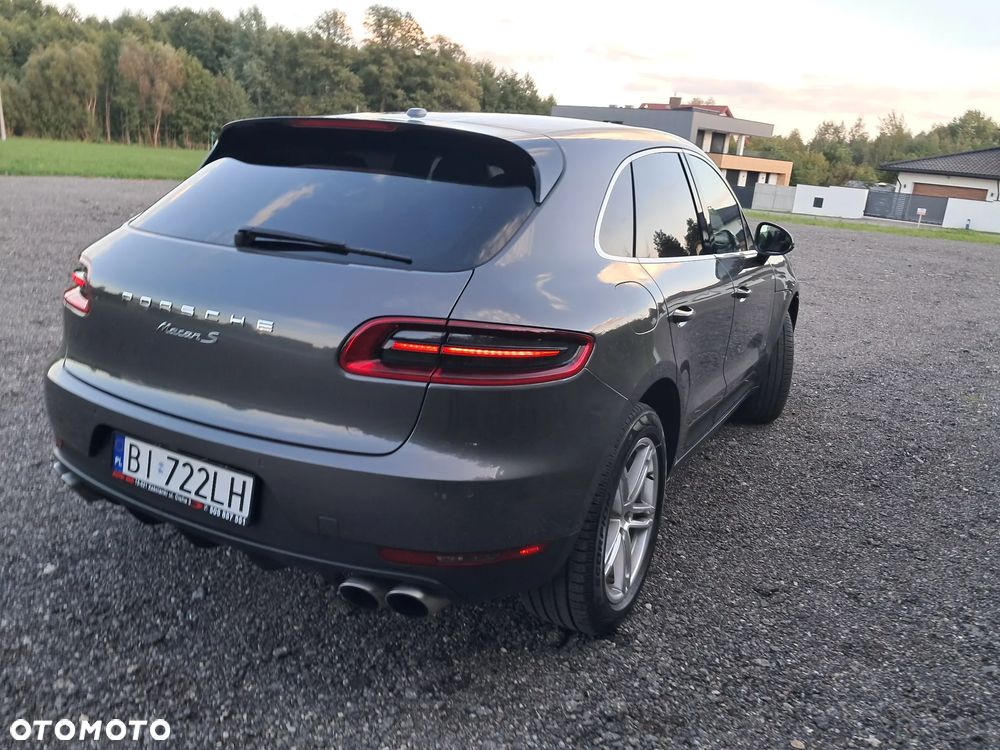 Porsche Macan - 10