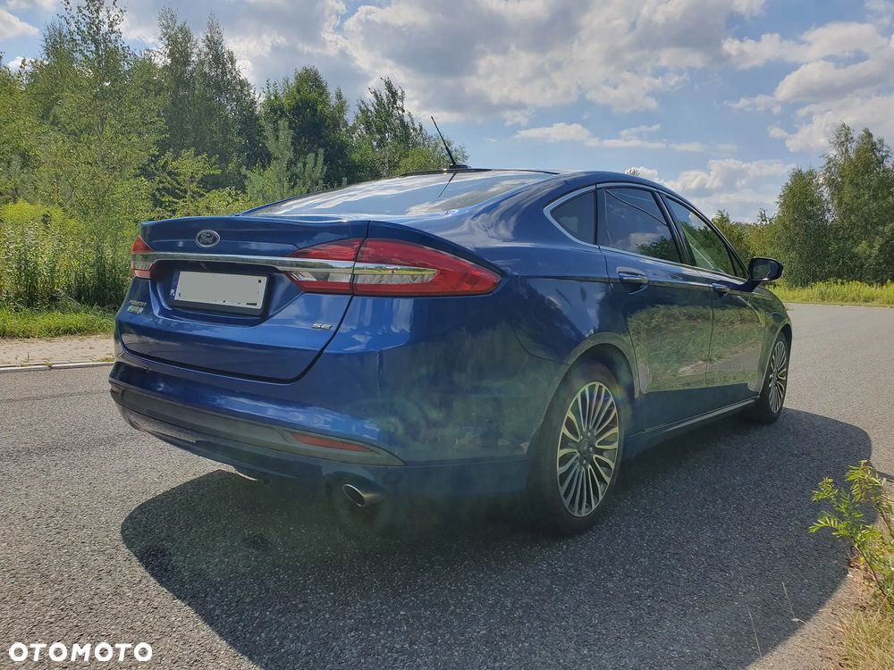 Ford Fusion - 6