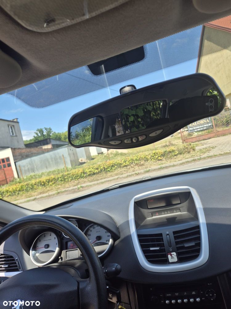 Peugeot 207 75 Urban Move - 22