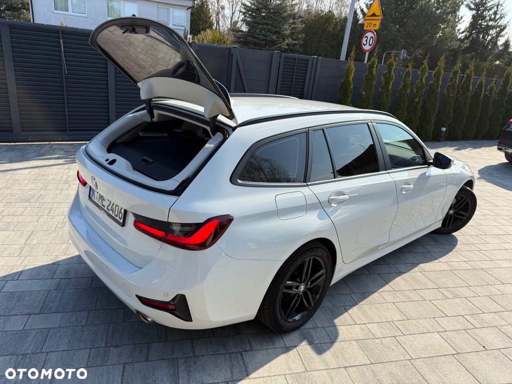 BMW Seria 3 - 23