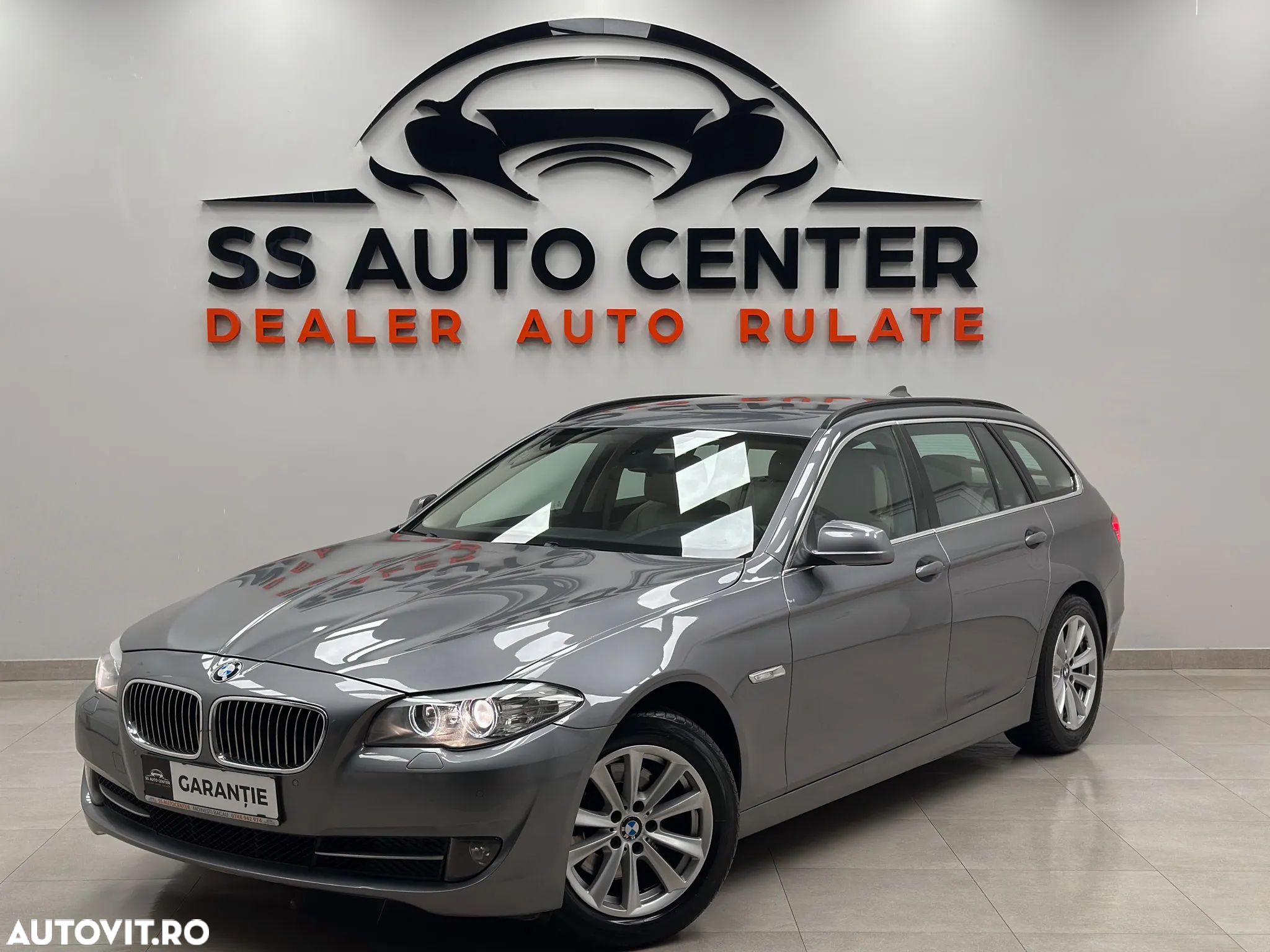 BMW Seria 5 520d Touring - 2