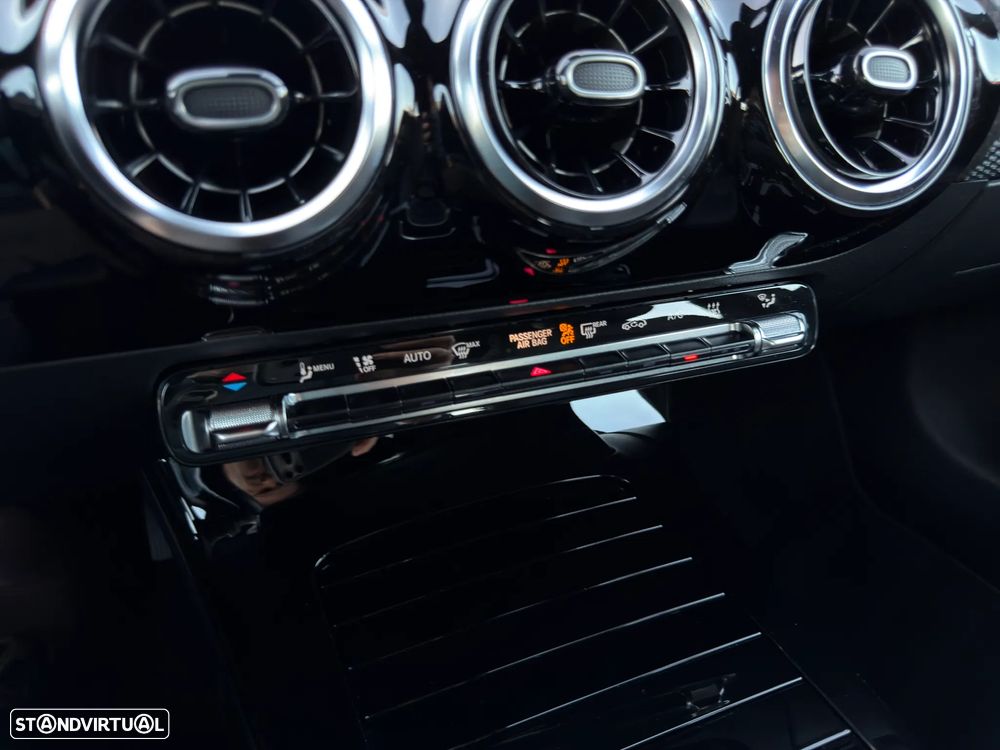Mercedes-Benz A 250 e Style Plus - 37