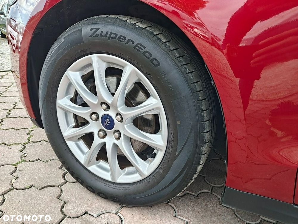 Ford Mondeo - 17