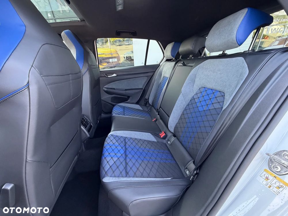 Volkswagen Golf 2.0 TSI 4Motion R DSG - 12