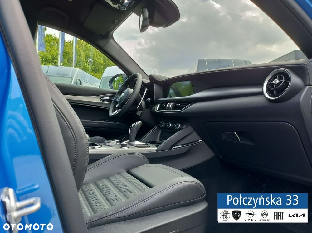 Alfa Romeo Stelvio - 27