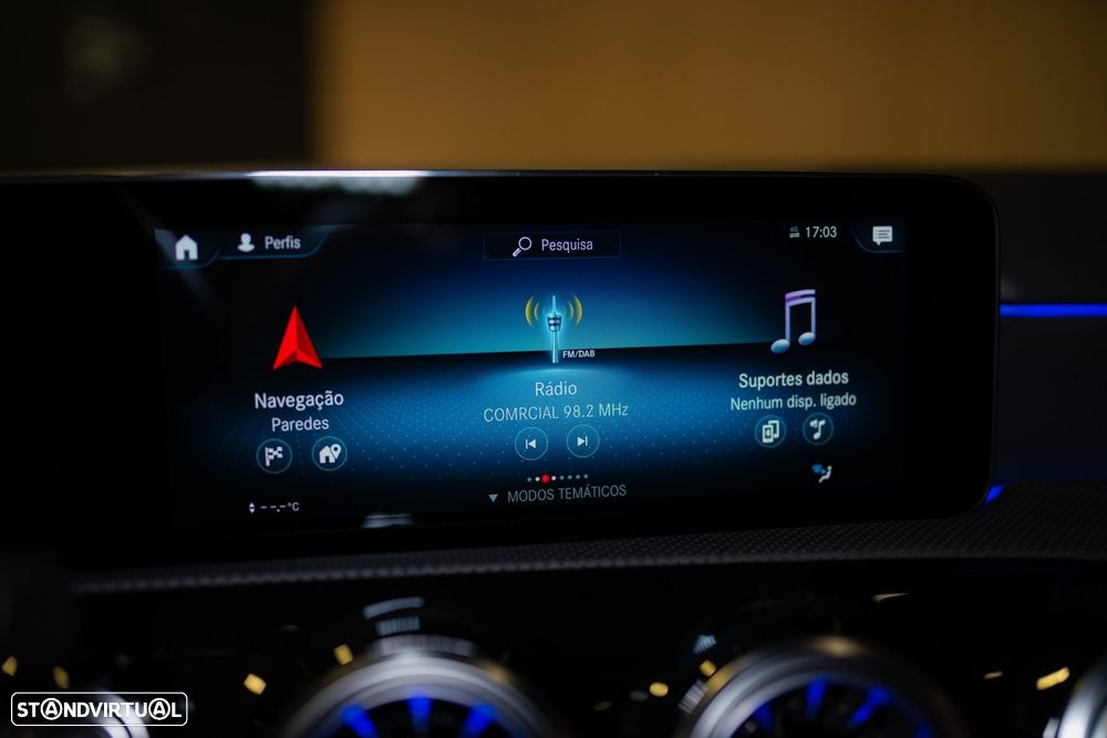 Mercedes-Benz A 250 e 8G-DCT AMG Line - 43