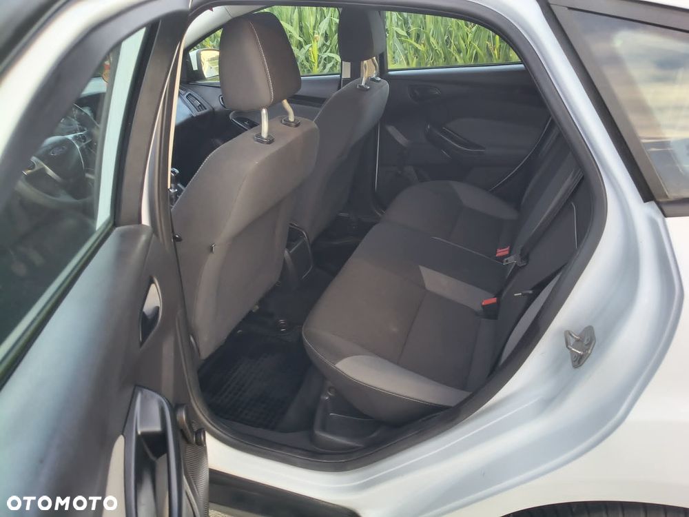 Ford Focus 1.6 TDCi Edition - 10