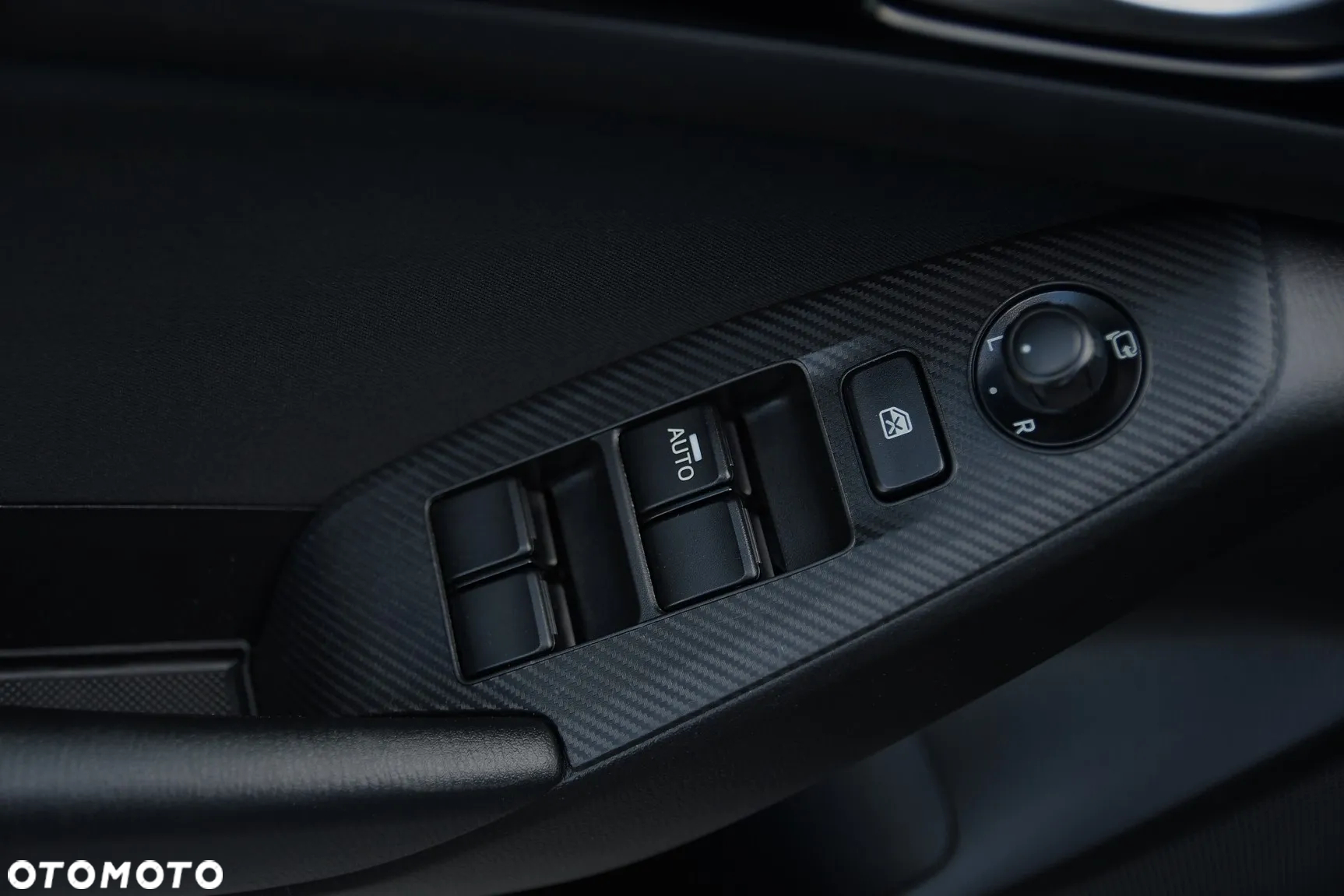 Mazda 3 SKYACTIV-G 120 Urban Limited - 34