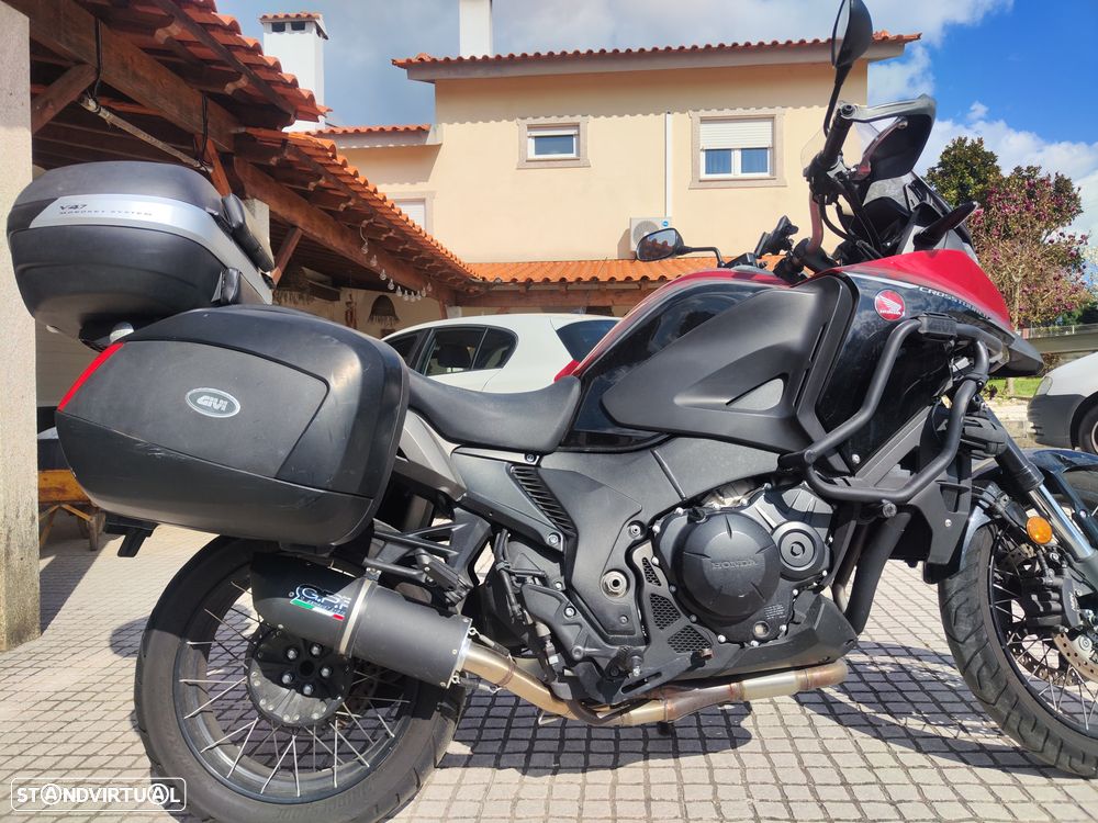 Honda VFR Crosstour - 3