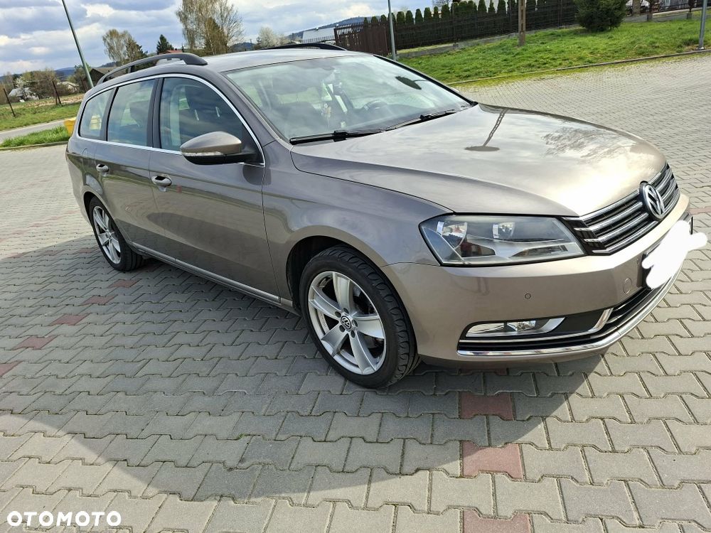 Volkswagen Passat - 2
