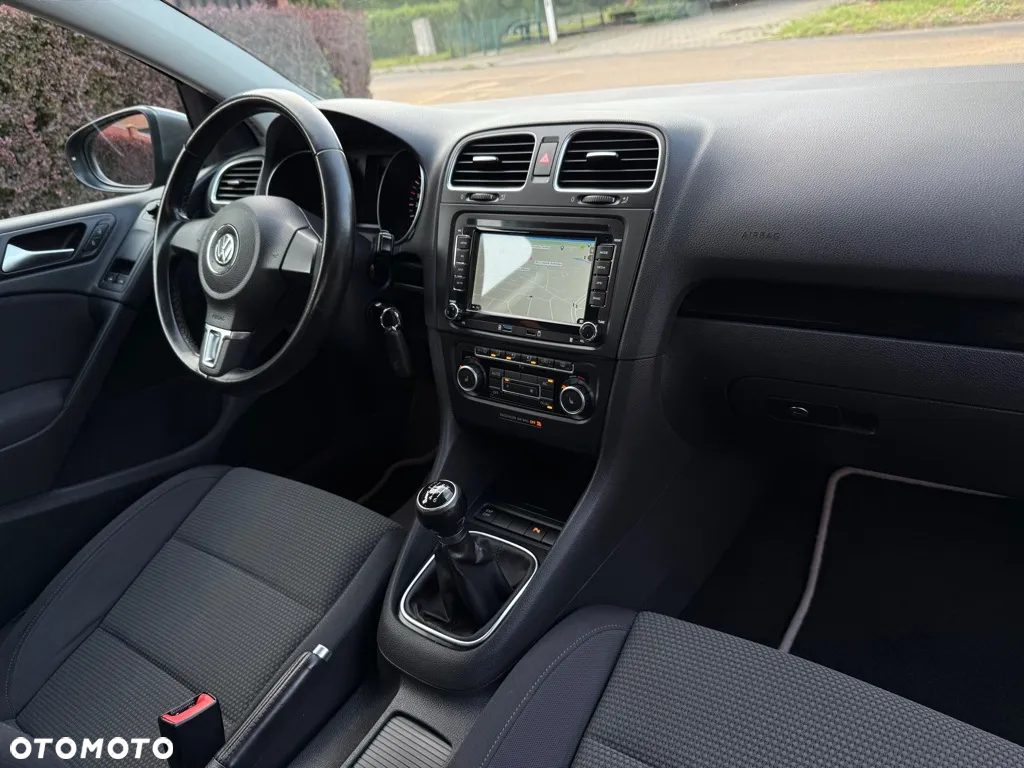 Volkswagen Golf 1.4 TSI Highline - 31