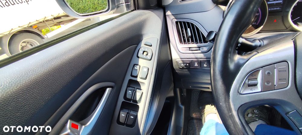 Hyundai ix35 2.0 CRDi Premium - 13