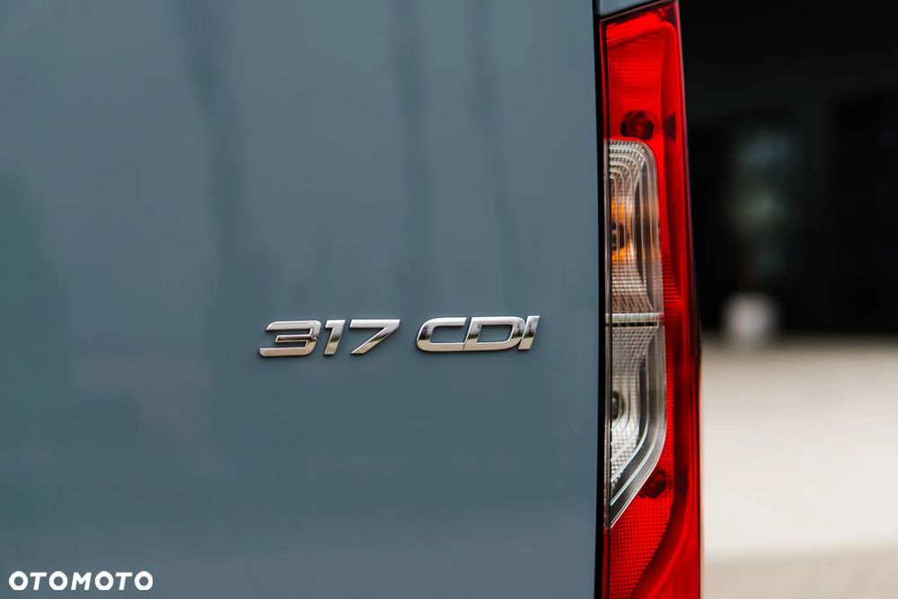 Mercedes-Benz Sprinter - 7