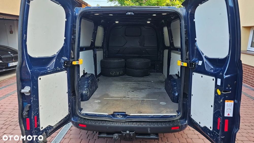 Ford Transit Custom - 12