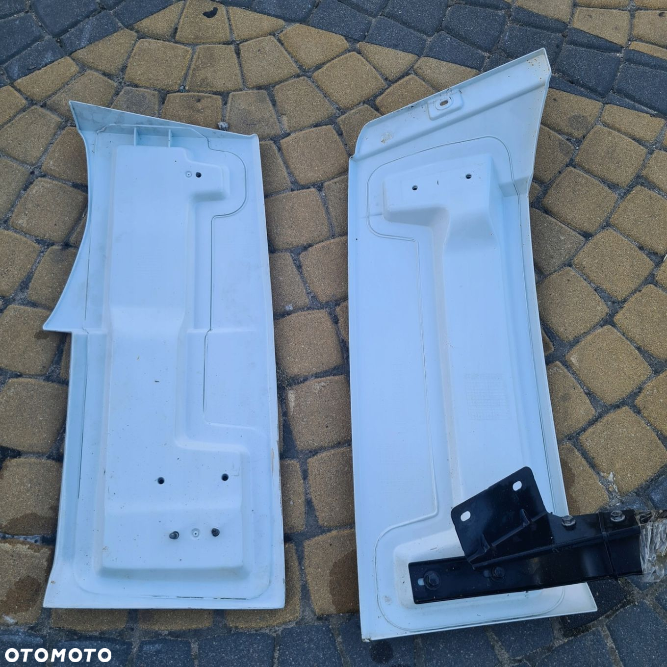 SPOILER SPOJLER OWIEWKA KOSA ACTROS MP 4 GigaSpace - 2