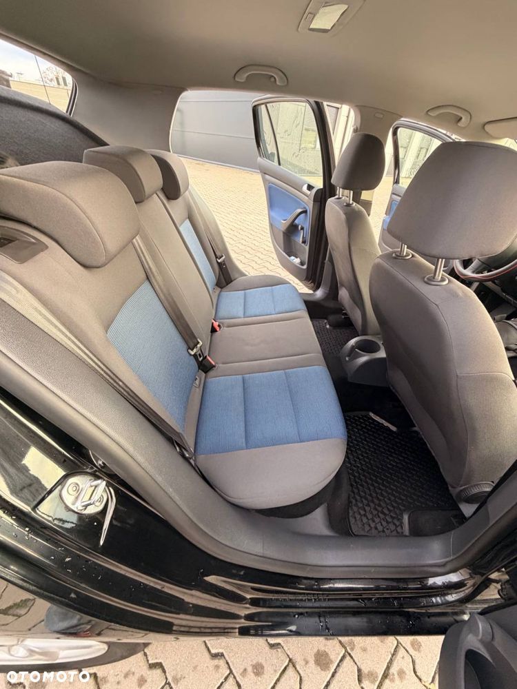 Volkswagen Golf - 7
