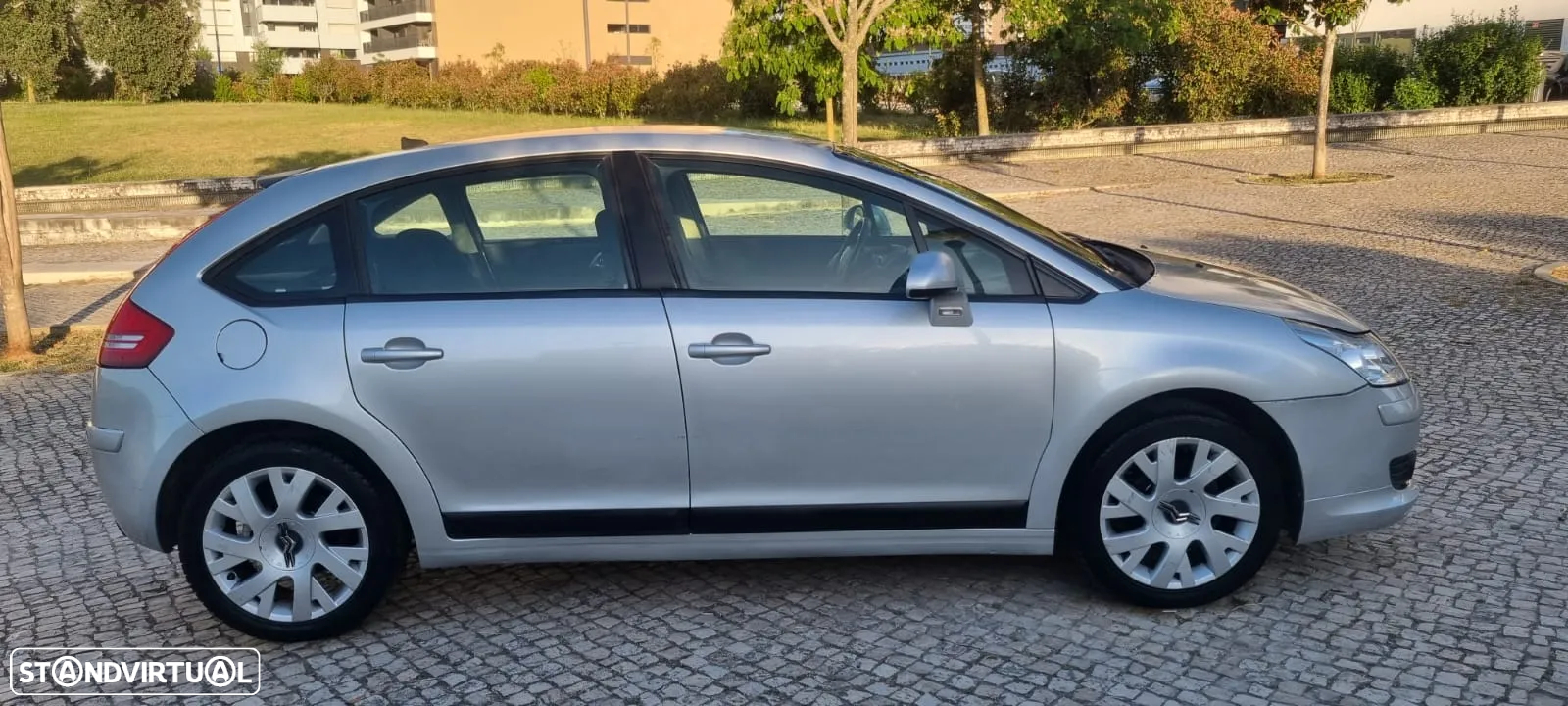 Citroën C4 1.4 16V SX RFM - 7