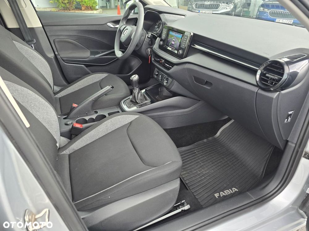 Skoda Fabia 1.0 Active - 11