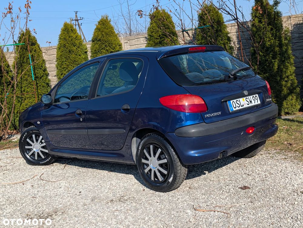 Peugeot 206 - 3