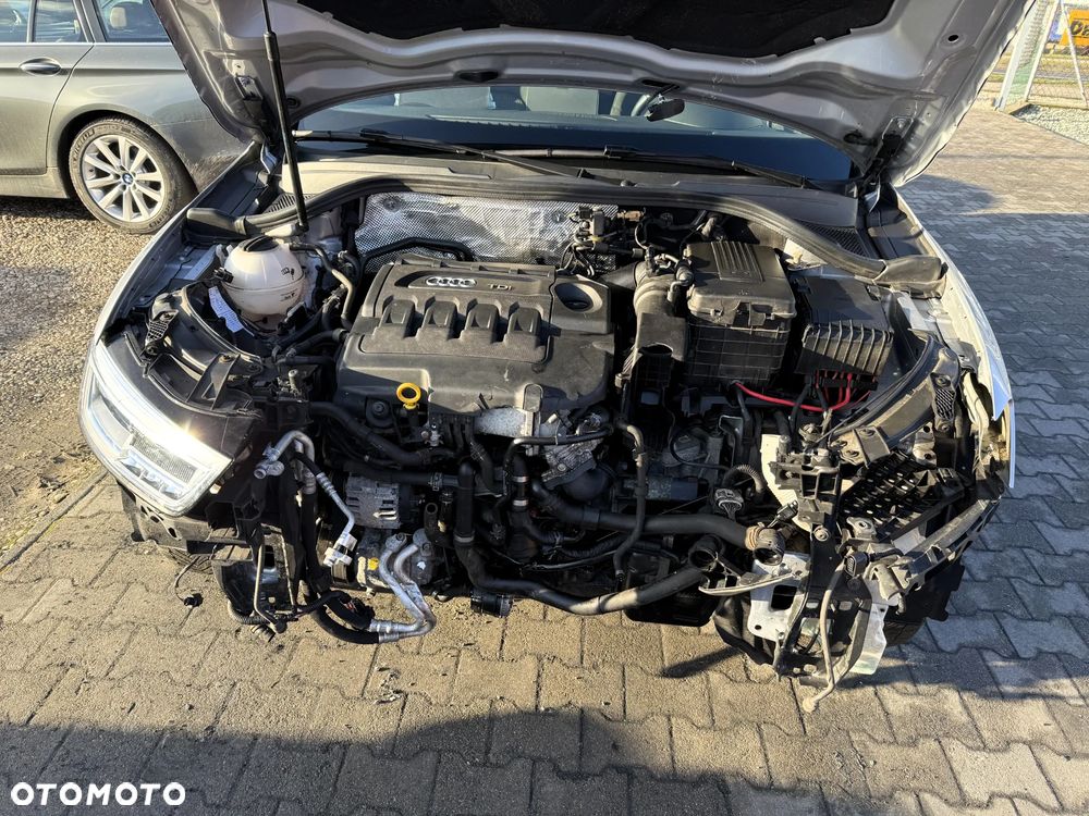 Audi Q3 2.0 TDI Quattro S tronic sport - 8