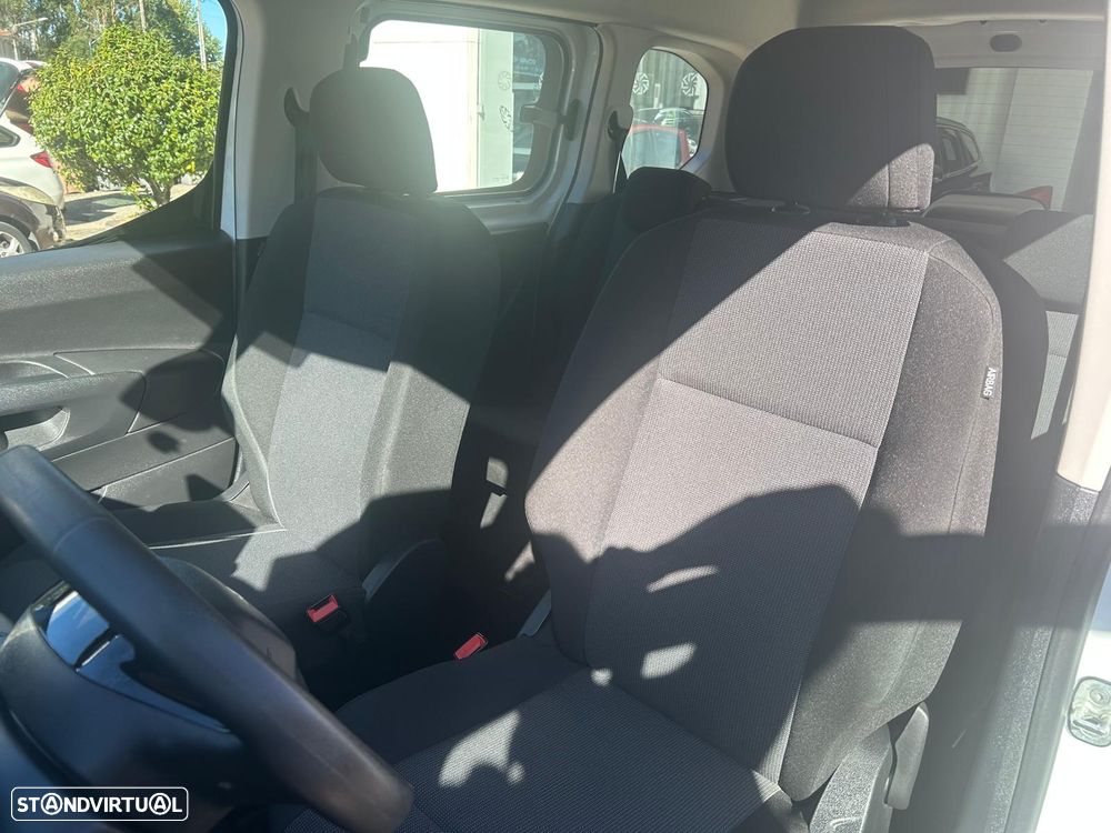 Peugeot e-Rifter 50 kWh Standard Active Pack - 5