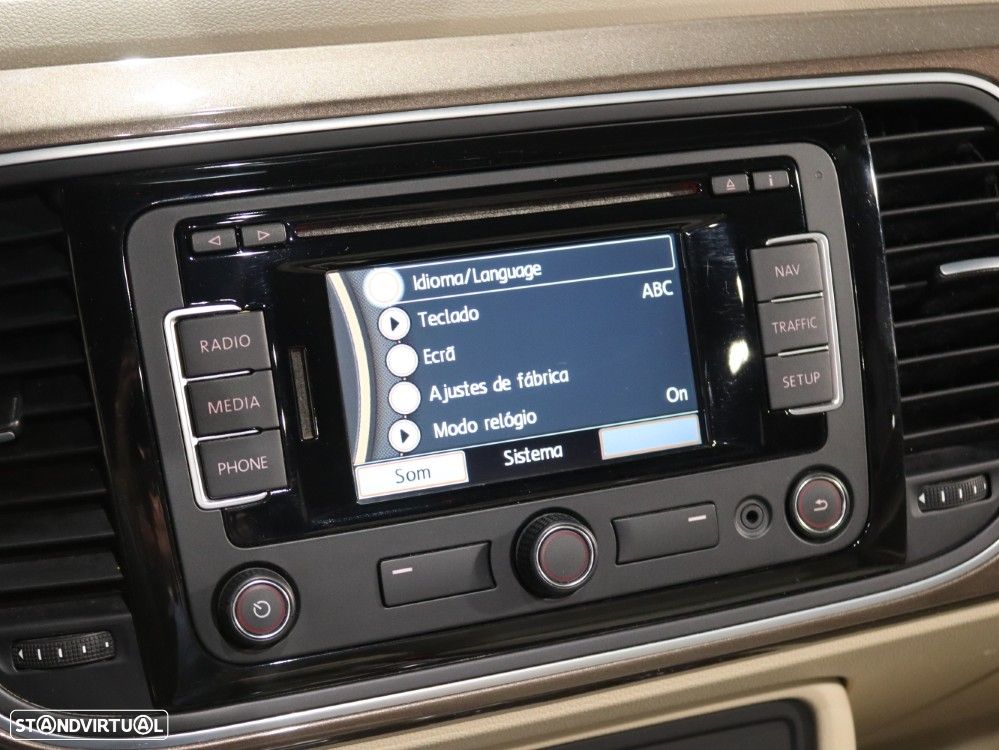 VW New Beetle Cabriolet 1.4 TSI Sport DSG - 36