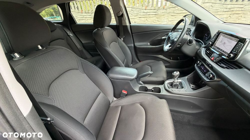 Hyundai i30 - 33