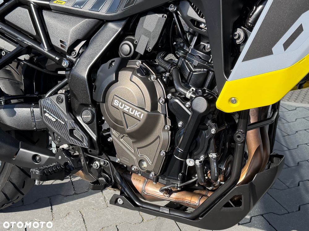 Suzuki V-STROM - 16