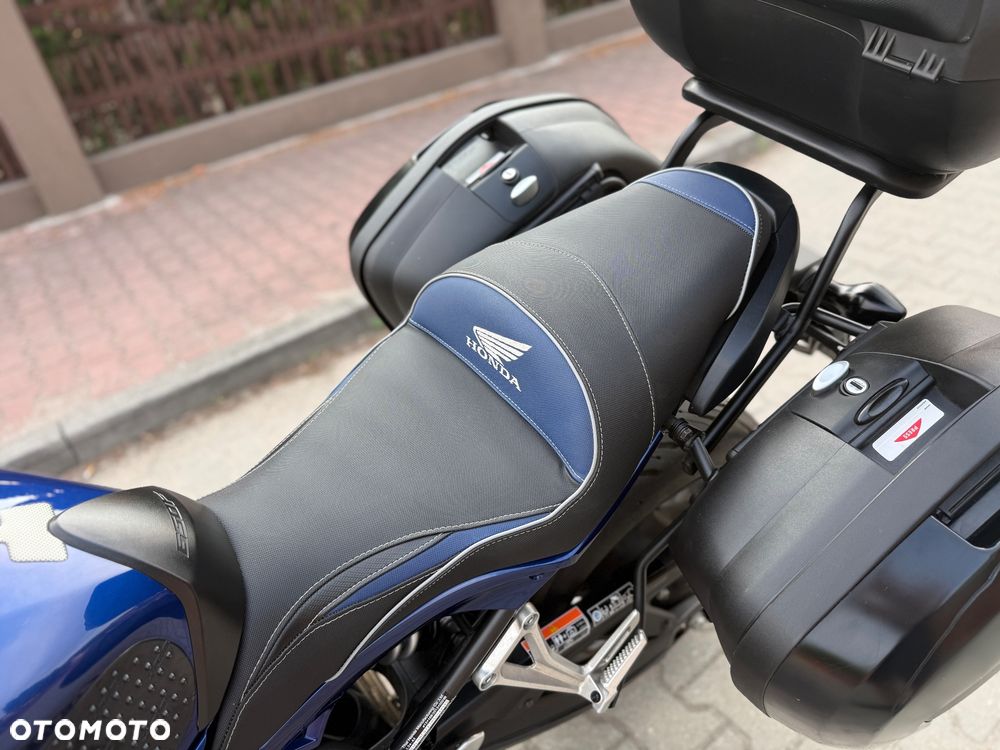 Honda CB - 22
