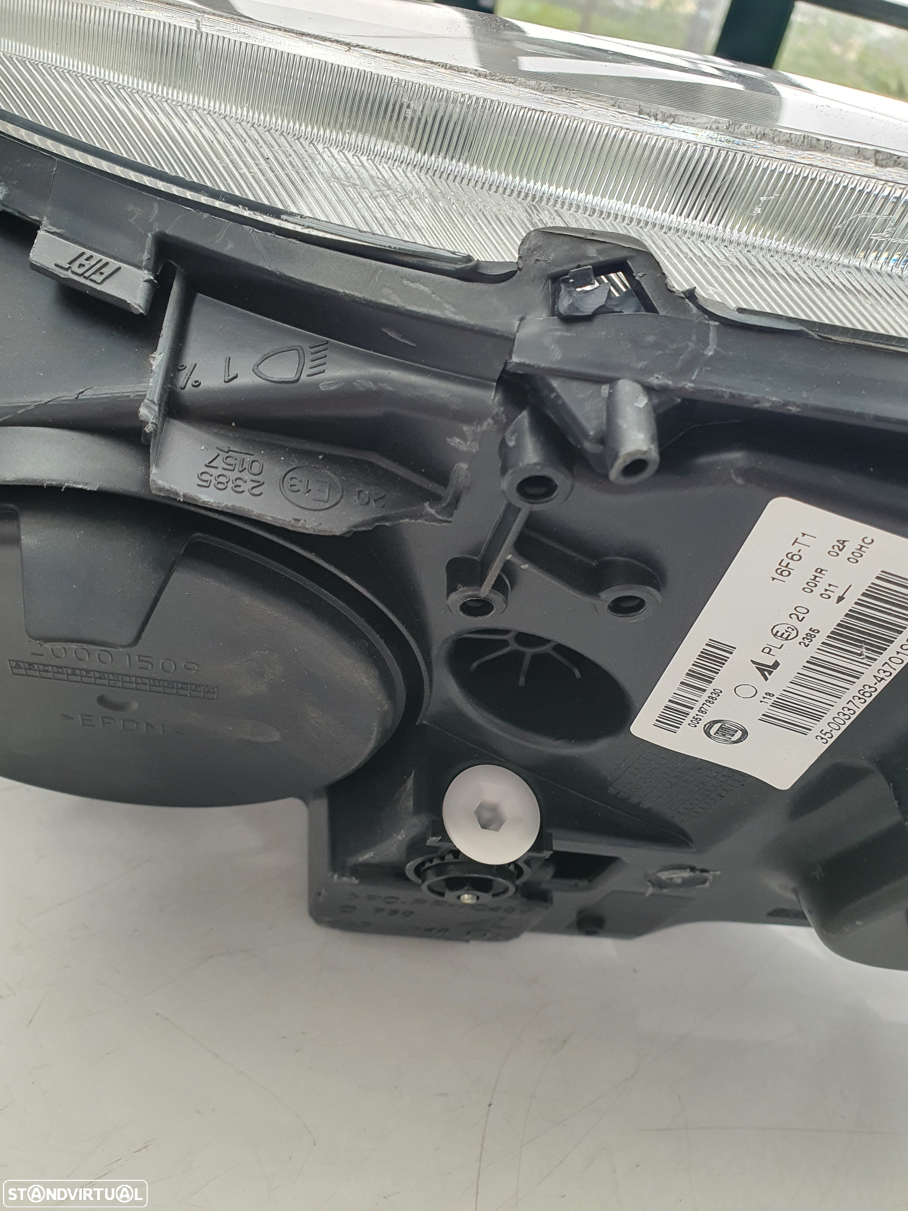 FAROL DIREITO FIAT BRAVO II 07- / 00518778830 - 2