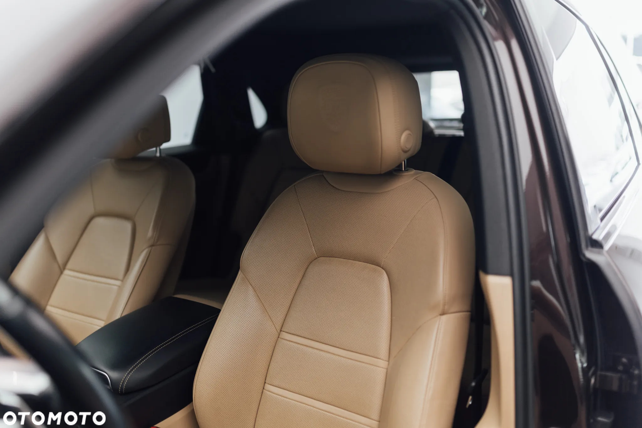 Porsche Cayenne Standard - 20