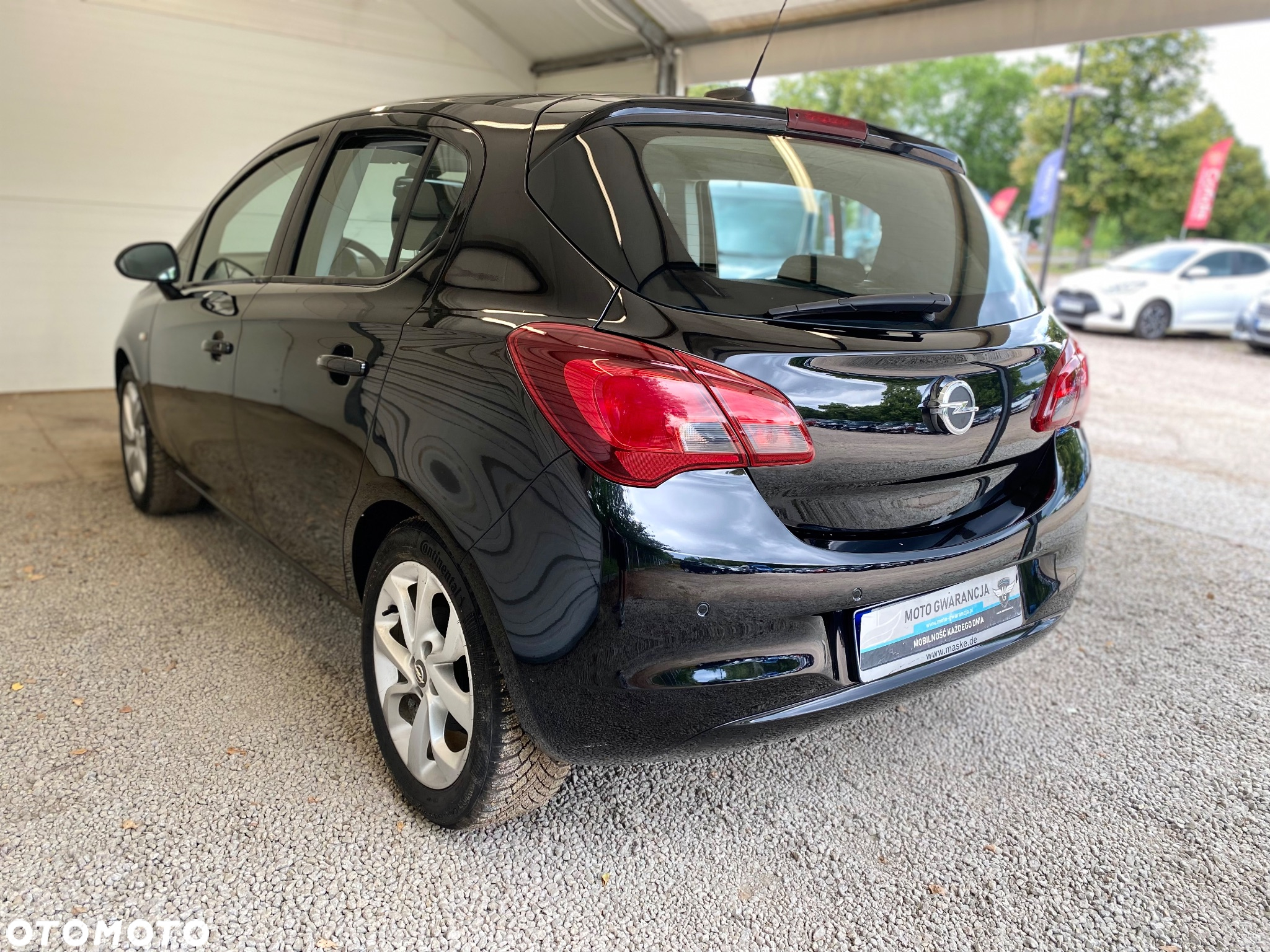 Opel Corsa 1.2 Essentia - 3