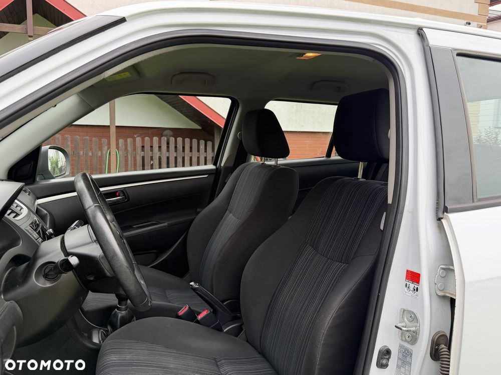 Suzuki Swift - 9