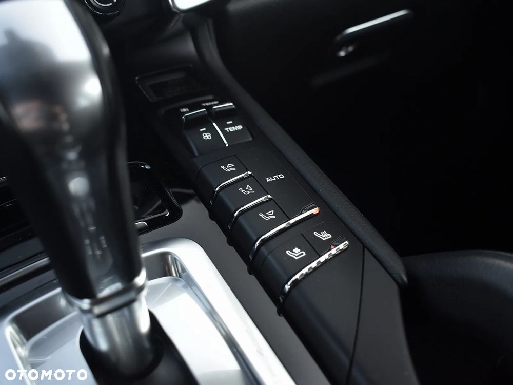 Porsche Cayenne S Diesel - 27