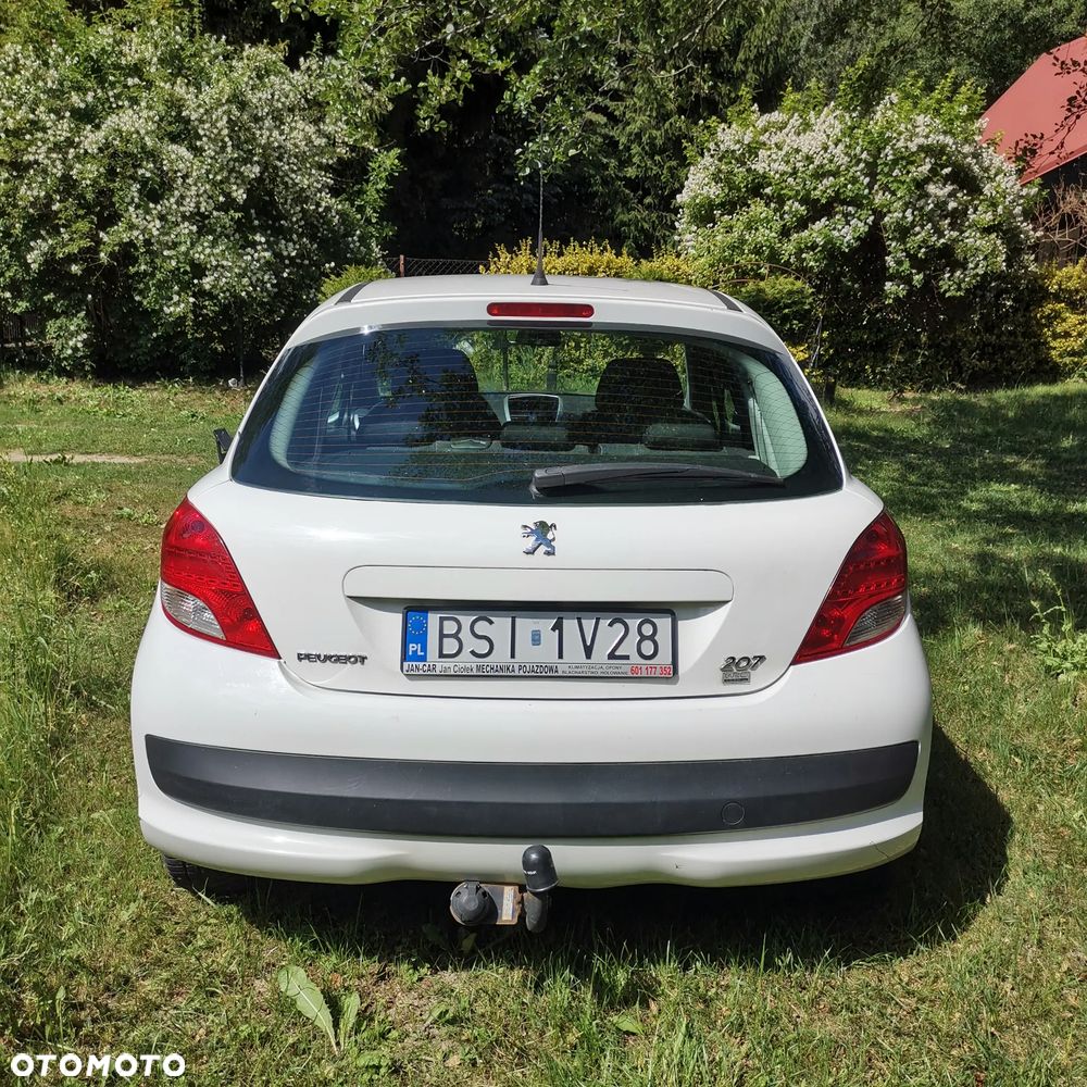 Peugeot 207 1.4 HDi Presence - 3