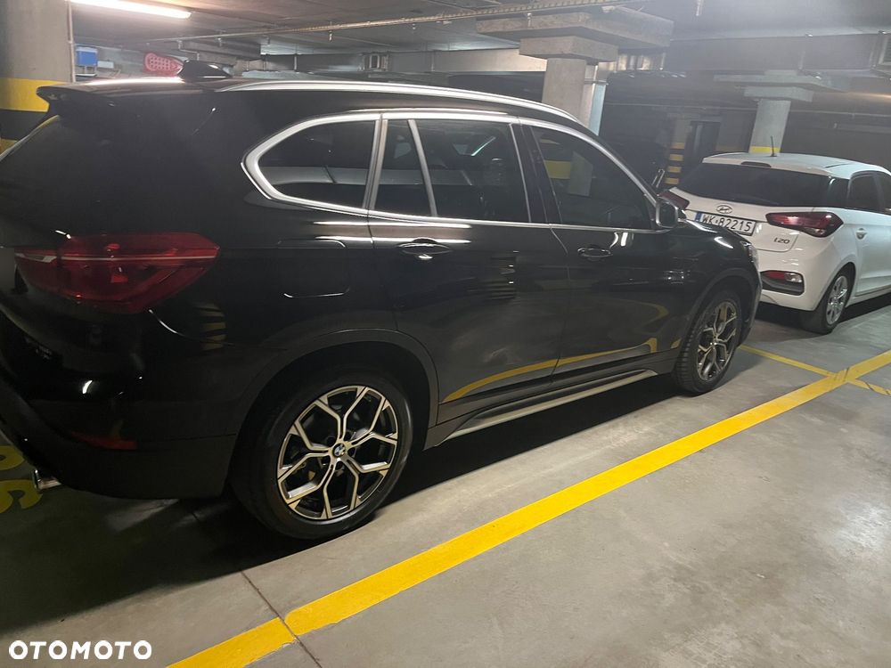 BMW X1 xDrive25i Sport Line - 12