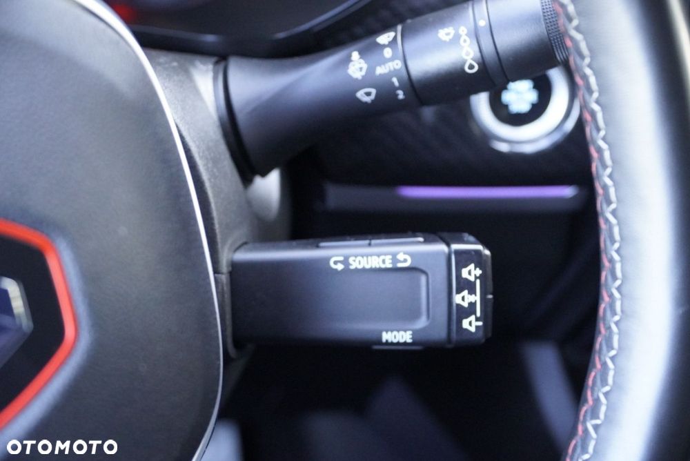Renault Arkana E-TECH 145 R.S.LINE - 23