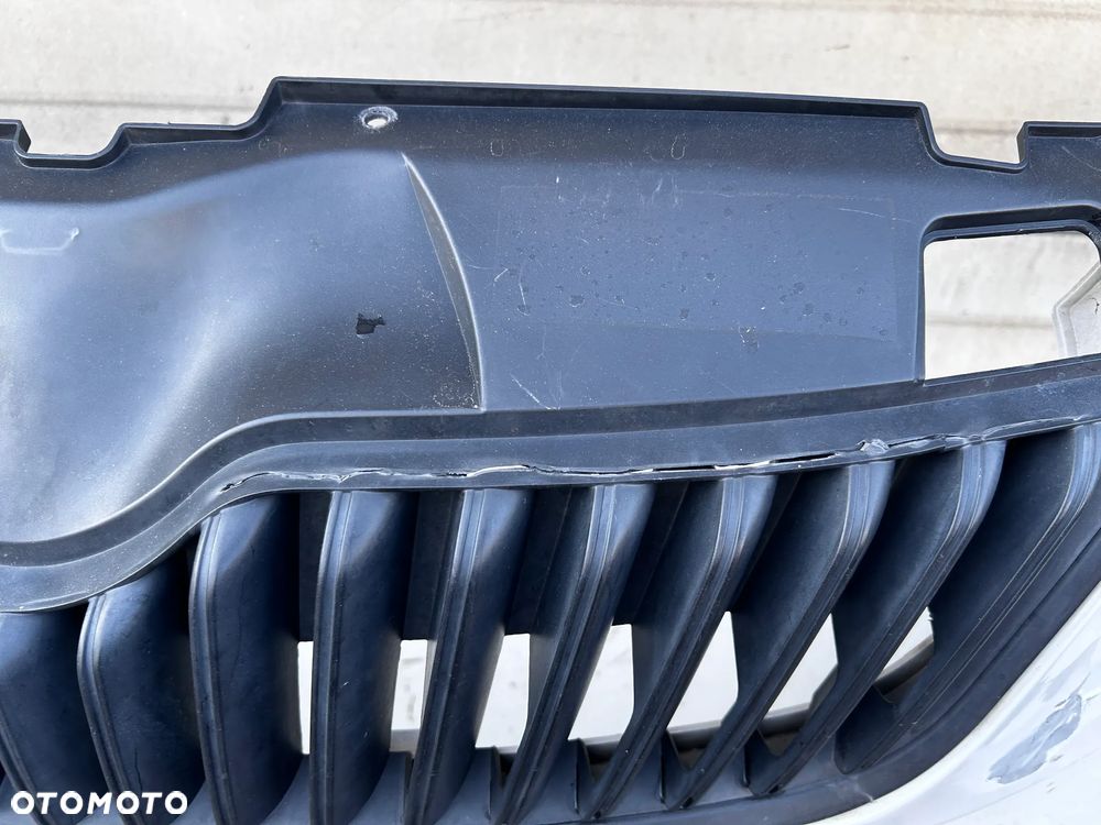 SKODA FABIA II 2 LIFT 5J0 5J0807221 ZDERZAK PRZÓ PRZEDNI BIAŁY - 3