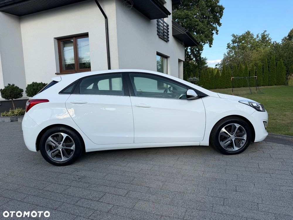 Hyundai i30 1.6 CRDI Passion Plus - 8